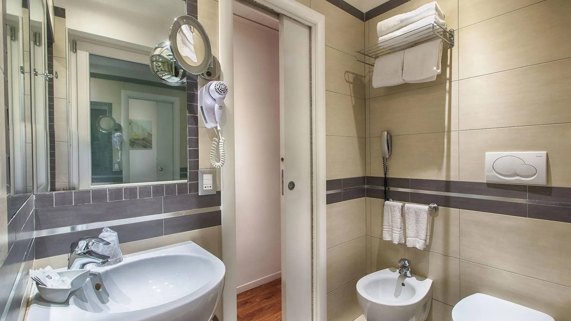 Hotel Raganelli Róma 4*,  Olaszország